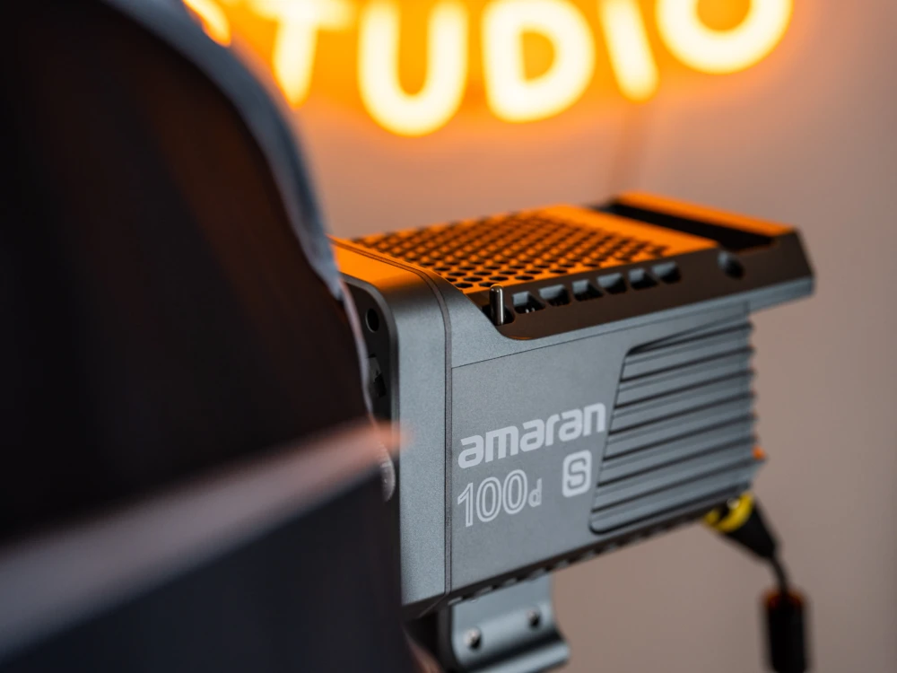 Aputure Amaran COB 100d S